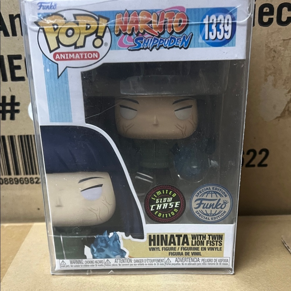 Funko Pop! Vinyl:Naruto Hinata with Twin Lion Fists GITD Chase #1339 (protector)